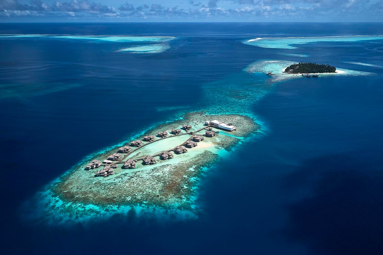Raffles Maldives Meradhoo gallery image 1